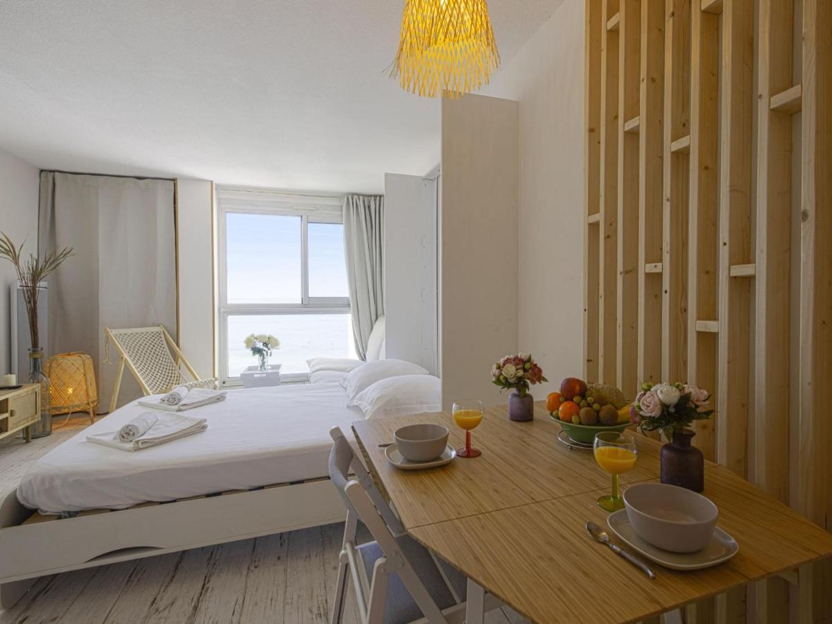 Superbe Studio Face A La Mer Acces Direct Plage Biarritz Exterior photo