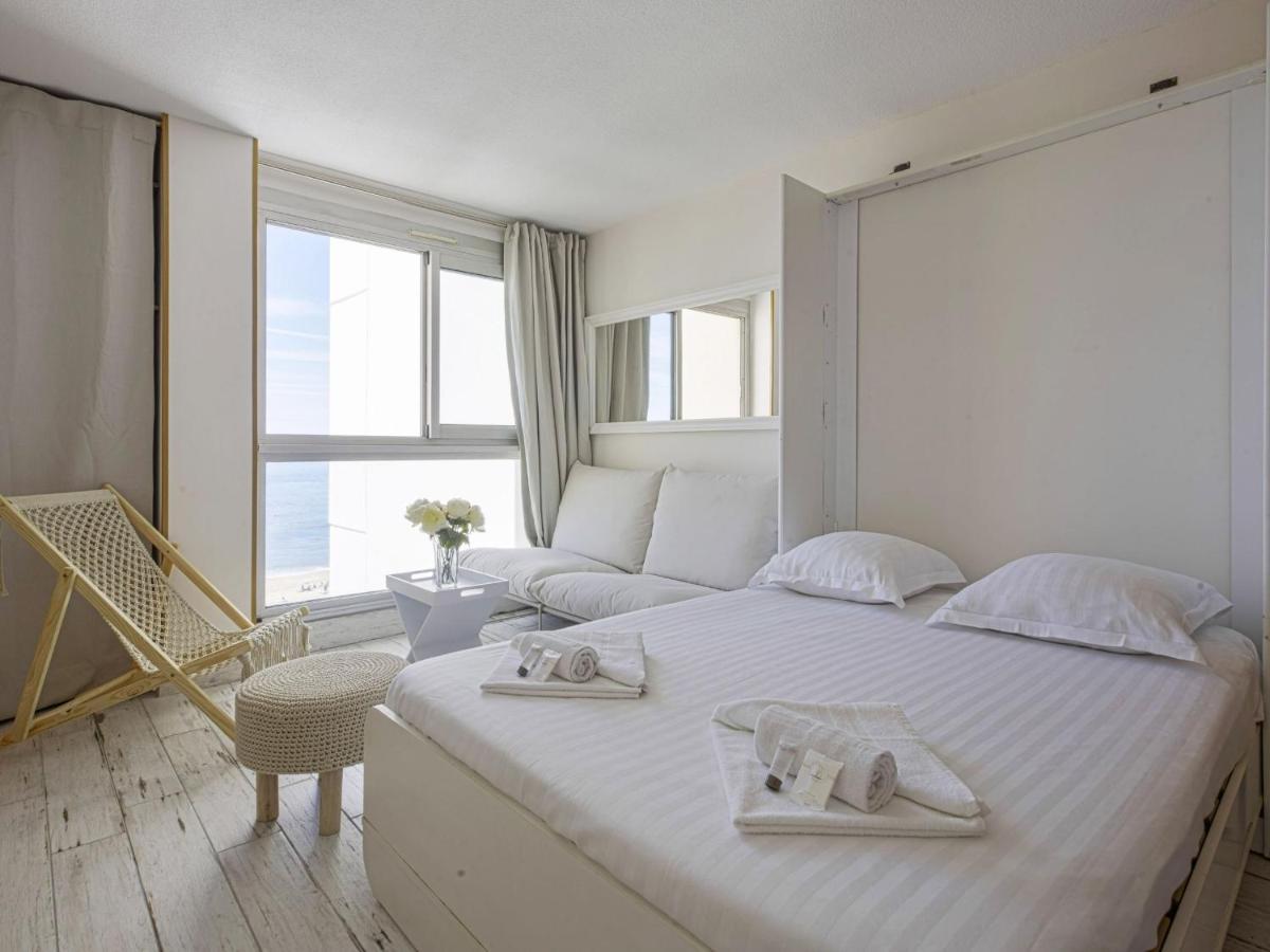 Superbe Studio Face A La Mer Acces Direct Plage Biarritz Exterior photo